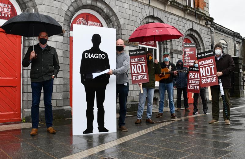 Diageo to make follow-up presentation to Kilkenny Vintners following petition handover