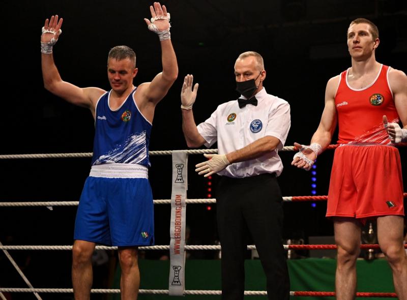 Darren O'Neill rolls back the years to claim another Irish Boxing title