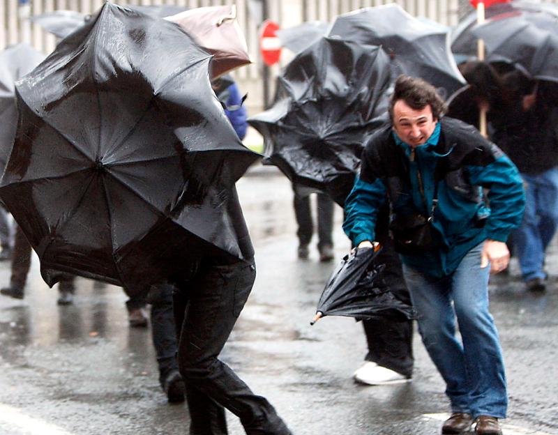 ALERT: Gust of over 80km/hr reported in Kilkenny 