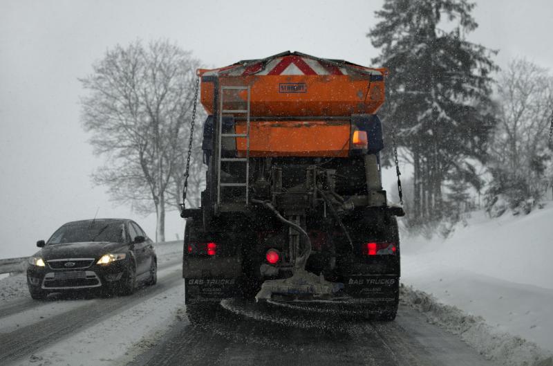 Met Éireann revise weather warnings with rare triple alert issued 