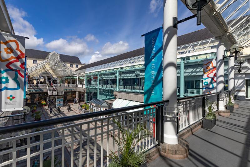 Face painting and fun for Halloween at Market Cross Shopping Centre! 