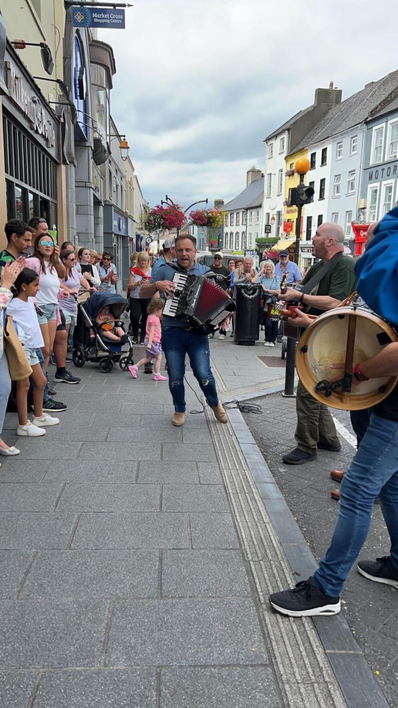 High Kings on High Street - musical joy strikes in Kilkenny!