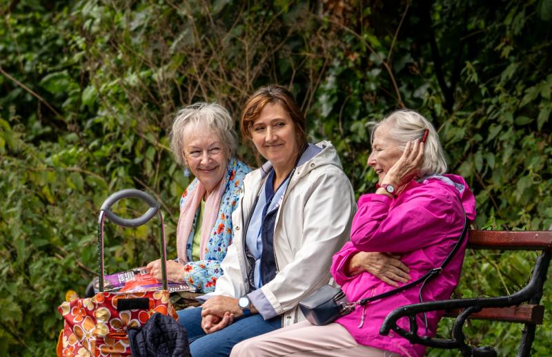 Review: Bringing theatre to Kilkenny's great outdoors in Bench Tales