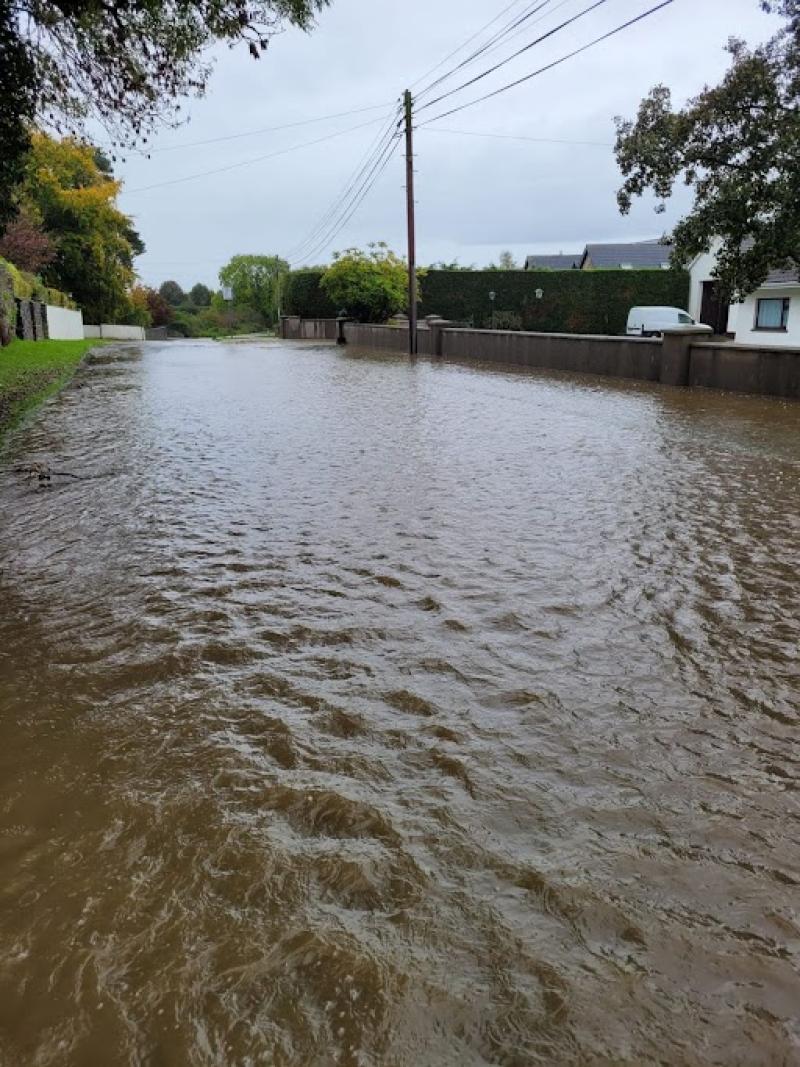 UPDATE: Kilkenny roads becoming more treacherous  due to severe flooding
