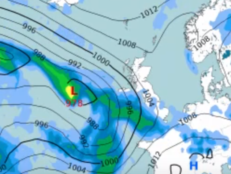 Storm Ciarán set to lash Ireland this week as Met Éireann issues flood warning