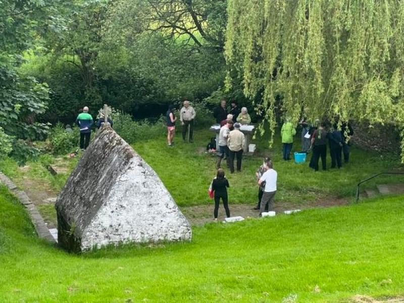 Crowd gathers at historic Kenny's Well site in Kilkenny 