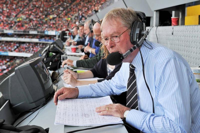 Former Kilkenny publican recalls time Micheal Ó Muircheartaigh was left waiting outside local bar 