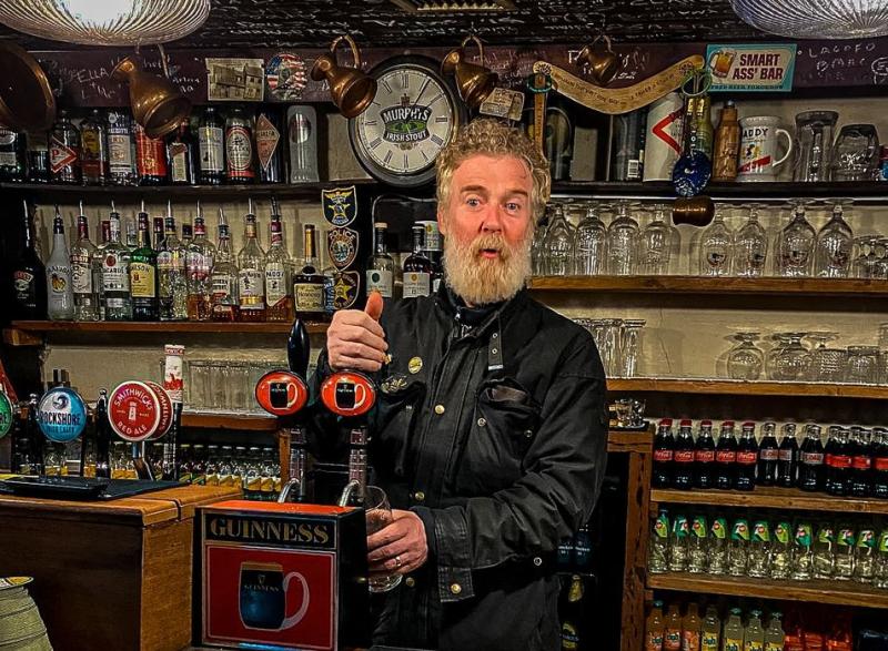 PICTURES: Very famous face pops up behind bar to pull pints at iconic Kildare pub