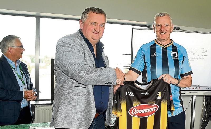 Abbott make a visit to UPMC Nowlan Park