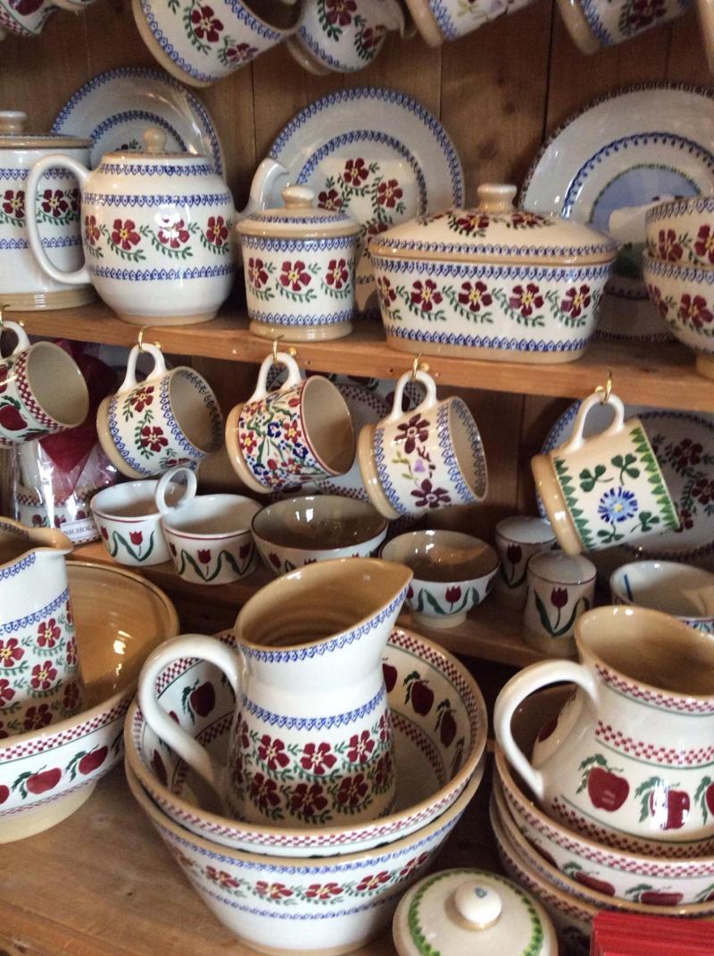 Nicholas Mosse Pottery