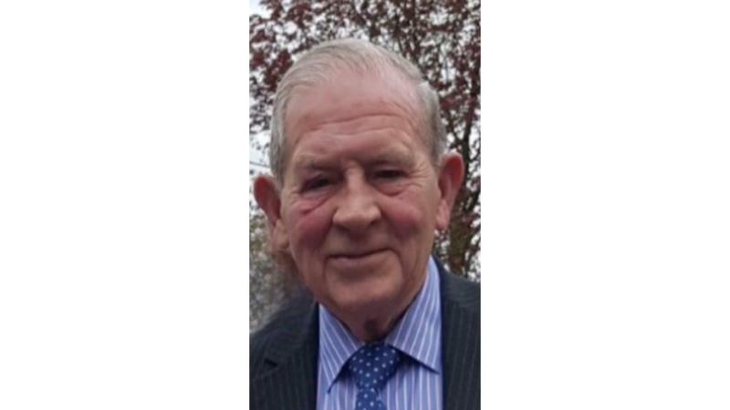 Former Kilkenny principal receives guard of honour as community pay their respects