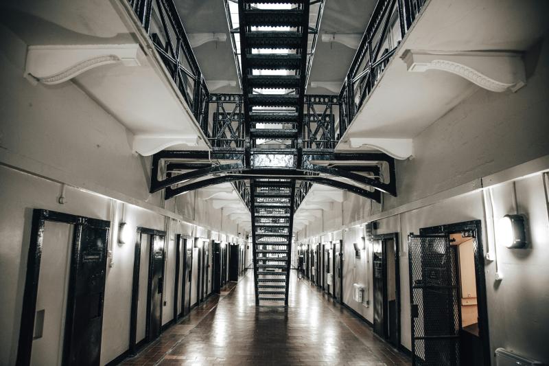 ‘A tragic event’: Hundreds sleeping on mattresses on the floor in Irish prisons tonight