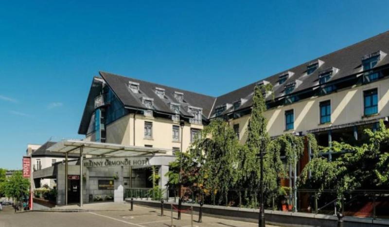 Dublin man receives fine after drunken &lsquo;altercation&rsquo; with partner outside Kilkenny hotel