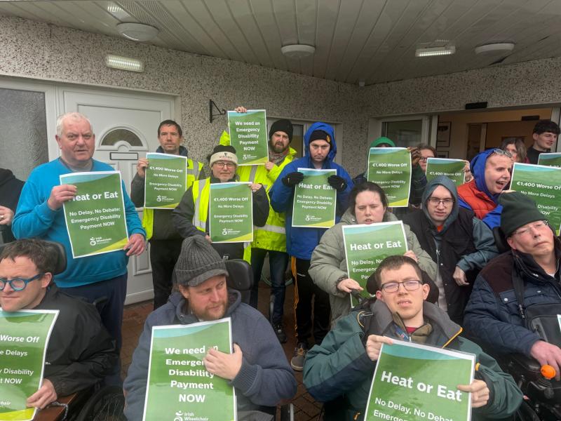 'Help us' - Kilkenny IWA members stage local protest in bid for emergency supports 