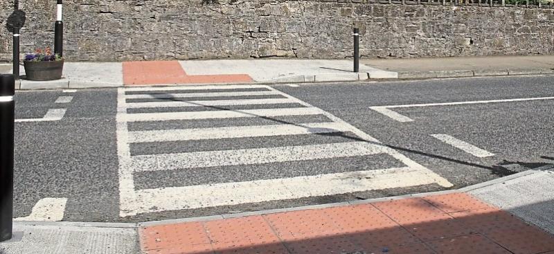 Pedestrian crossing 
