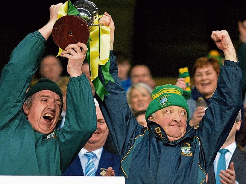 Tennyson gives 'Water Boys' honour of lifting trophy for Kilkenny champs
