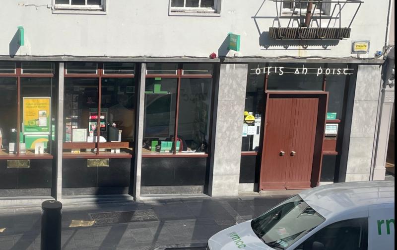 Breaking: Man in custody following incident at  Kilkenny Post Office