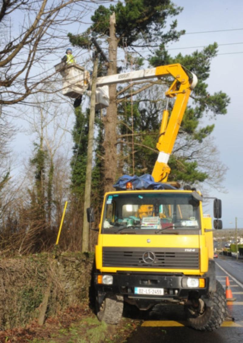 ESB crews are out dealing with outages