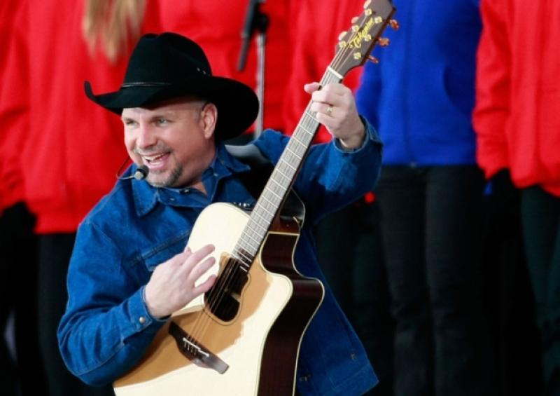 Garth Brooks 