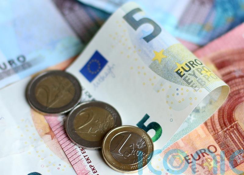 Some cost-of-living support measures will have to be extended - Varadkar