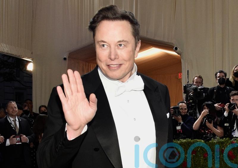 Elon Musk suspends Irish CNN journalist from Twitter - Kilkenny Live