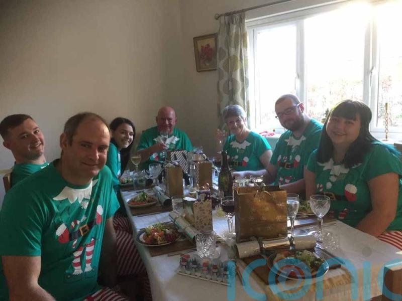 Dad in UK with ‘ticking time bomb’ heart can now enjoy Christmas with his family