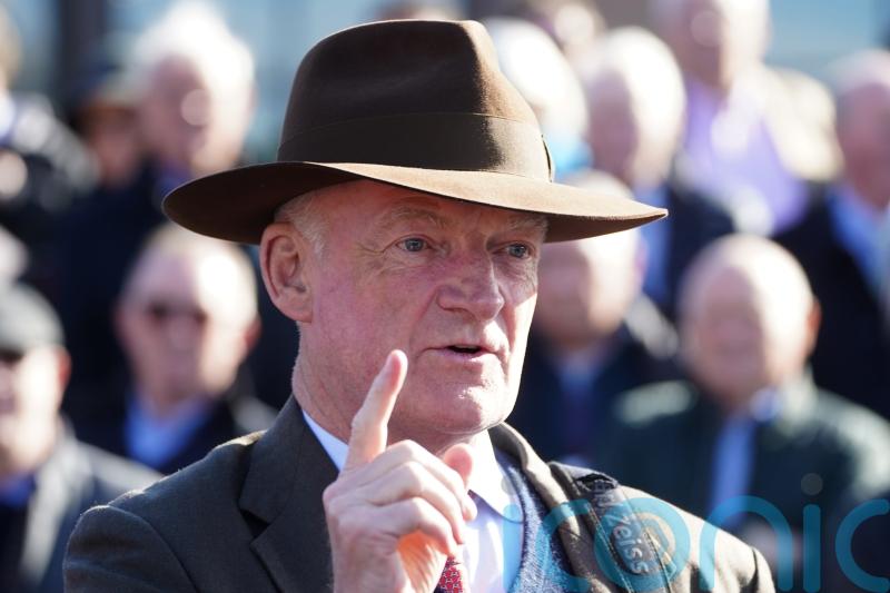 Elliott holds no grudges as Kilkenny trainer Mullins eyes 100 Cheltenham Festival winners