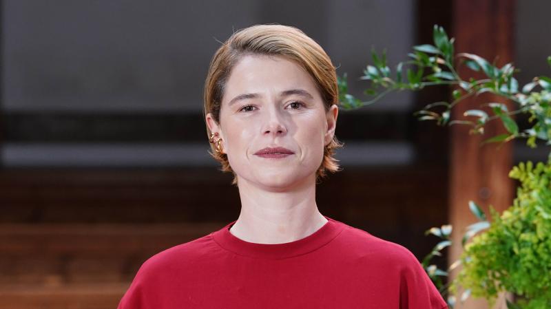 Jessie Buckley tipped for Oscar glory ahead of unpredictable ceremony