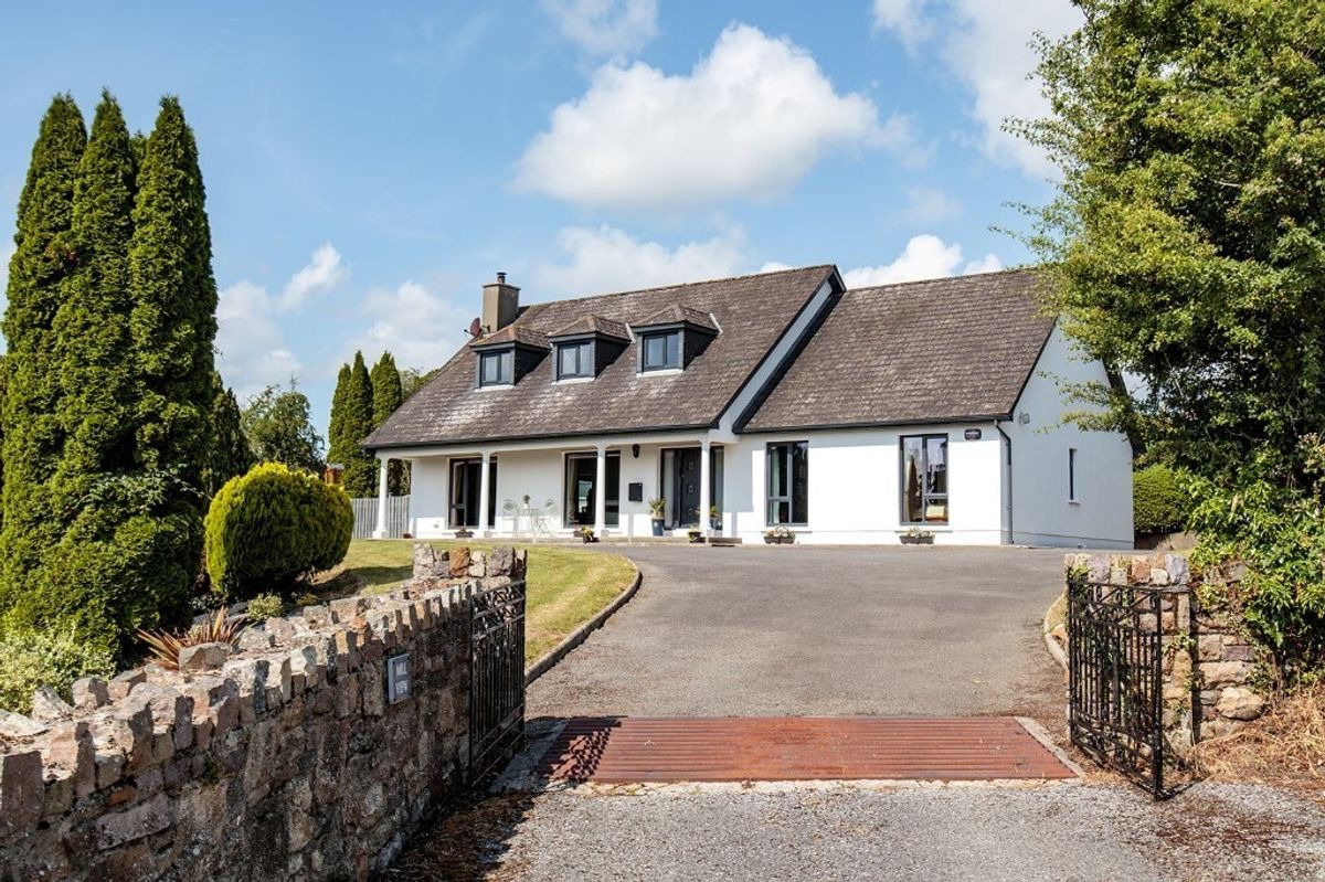 Kilkenny property 'renovated to a high standard' for sale see pics