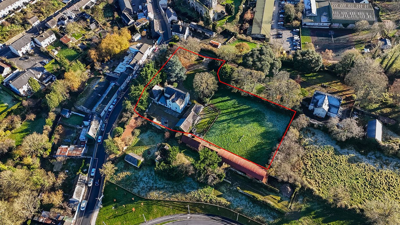 This impressive period property for sale in Kilkenny is packed with